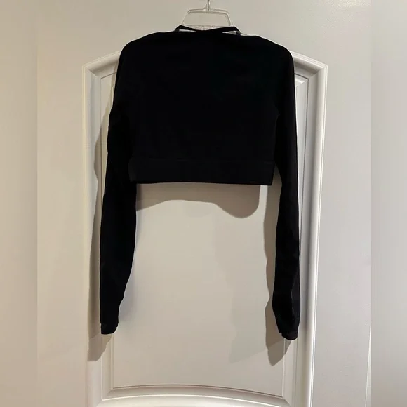 HALARA Black Ribbed Long Sleeve Crop Top Size Medium - Picture 5 of 7